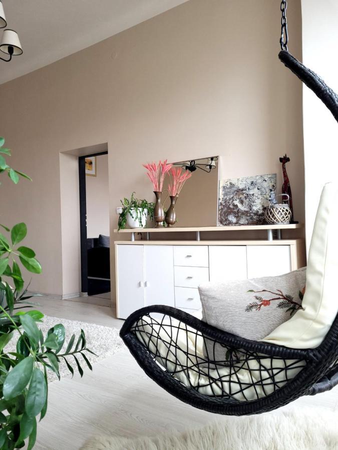 Cozy 2 Room Apartment In The Oldtown Of Klaipeda Bagian luar foto
