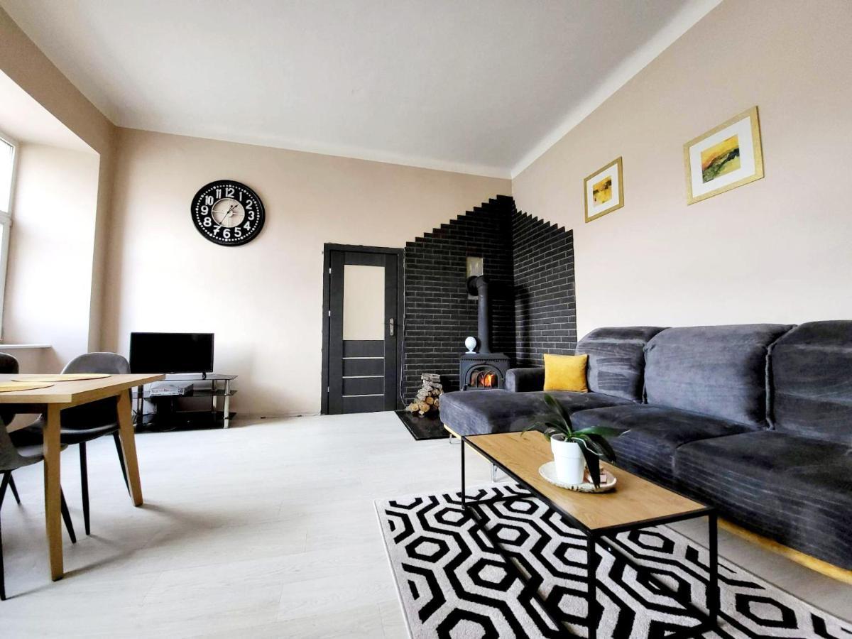 Cozy 2 Room Apartment In The Oldtown Of Klaipeda Bagian luar foto